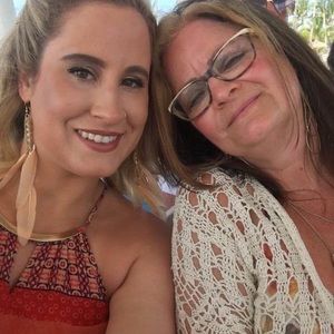 Meet your Posher, Cindy